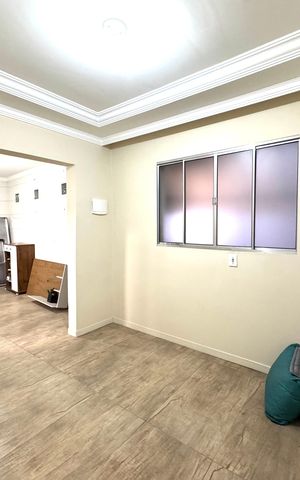 Casa para alugar com 76m², 2 quartos e 1 vaga Casa para alugar com 76m², 2 quartos e 1 vagaSala