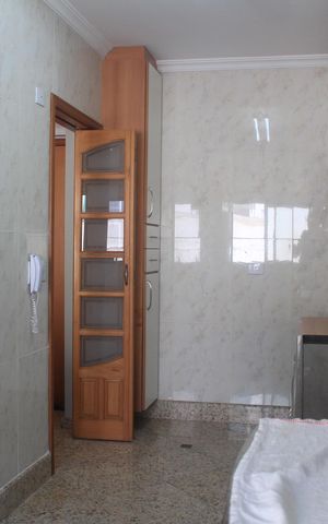 Apartamento para alugar com 75m², 2 quartos e 2 vagasCozinha