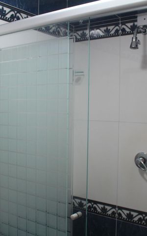 Apartamento para alugar com 75m², 2 quartos e 2 vagasBanheiro da Suíte