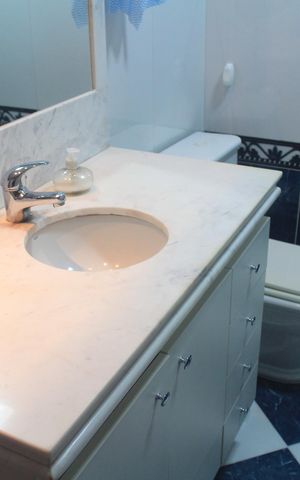Apartamento para alugar com 75m², 2 quartos e 2 vagasBanheiro da Suíte