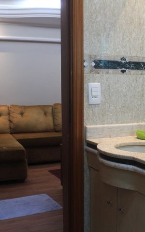 Apartamento para alugar com 75m², 2 quartos e 2 vagasBanheiro