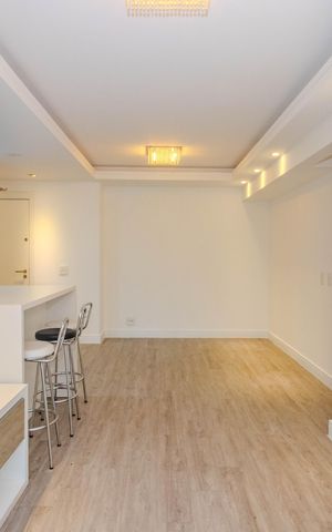 Apartamento para alugar com 69m², 2 quartos e 1 vaga Apartamento para alugar com 69m², 2 quartos e 1 vagaSala