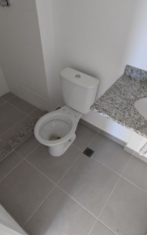 Apartamento à venda com 56m², 2 quartos e 1 vagaBanheiro 2