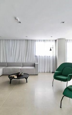 Apartamento à venda com 29m², 1 quarto e sem vaga Apartamento à venda com 29m², 1 quarto e sem vagaÁrea comum - Salão de festas