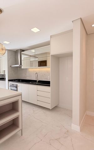 Apartamento à venda com 95m², 2 quartos e 2 vagasCozinha