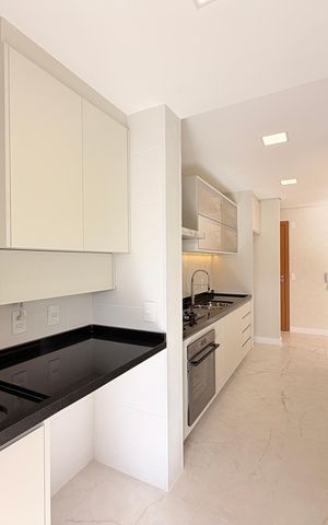 Apartamento à venda com 95m², 2 quartos e 2 vagasÁrea de Serviço