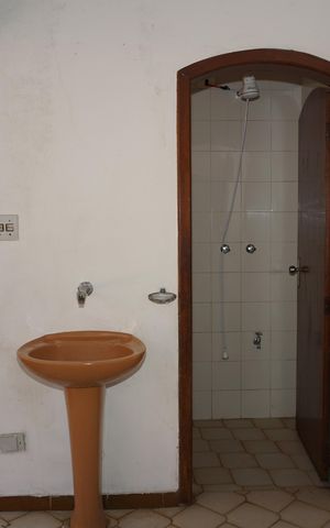 Casa para alugar com 1478m², 5 quartos e 4 vagasBanheiro de serviço 2