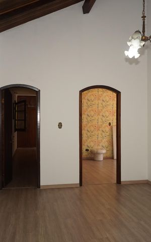 Casa para alugar com 1478m², 5 quartos e 4 vagasSuíte  5