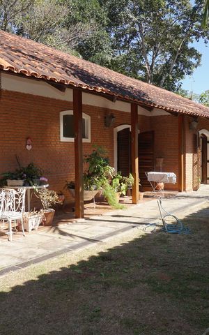 Casa para alugar com 1478m², 5 quartos e 4 vagasÁrea externa