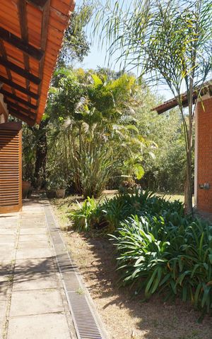Casa para alugar com 1478m², 5 quartos e 4 vagasÁrea externa