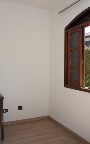 Casa para alugar com 1478m², 5 quartos e 4 vagasQuarto de Serviço