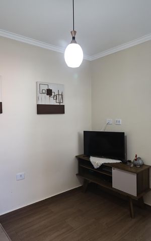 Casa à venda com 230m², 4 quartos e 2 vagas Casa à venda com 230m², 4 quartos e 2 vagasSala edícula