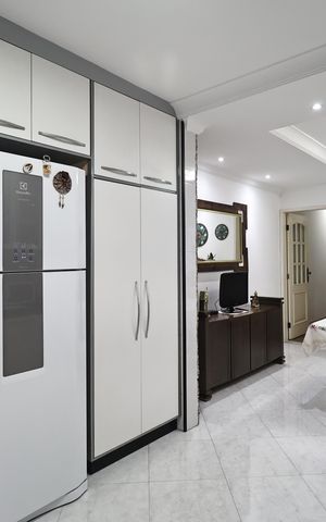 Casa à venda com 230m², 4 quartos e 2 vagas Casa à venda com 230m², 4 quartos e 2 vagasCozinha