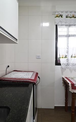 Casa à venda com 230m², 4 quartos e 2 vagas Casa à venda com 230m², 4 quartos e 2 vagasCozinha edícula