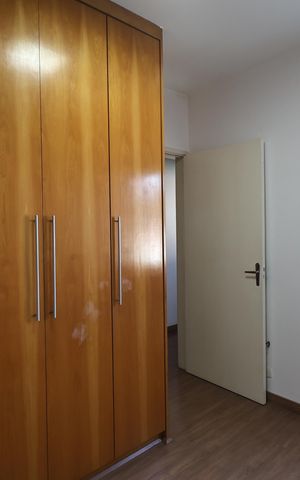 Casa à venda com 230m², 4 quartos e 2 vagas Casa à venda com 230m², 4 quartos e 2 vagasQuarto 2