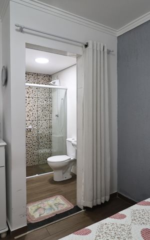 Casa à venda com 230m², 4 quartos e 2 vagas Casa à venda com 230m², 4 quartos e 2 vagasSuite edícula