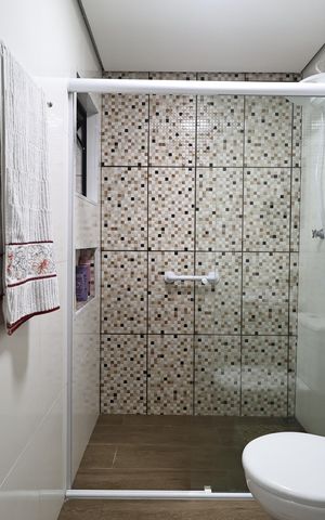 Casa à venda com 230m², 4 quartos e 2 vagas Casa à venda com 230m², 4 quartos e 2 vagasBanheiro edícula