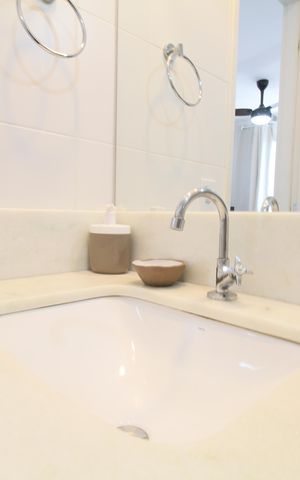 Apartamento para alugar com 35m², 2 quartos e sem vagaBanheiro