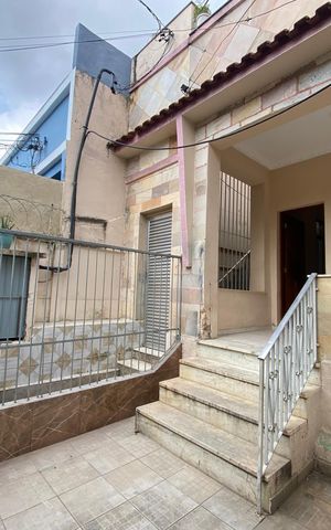 Casa à venda com 120m², 3 quartos e 1 vaga