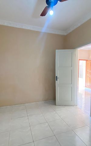 Casa à venda com 120m², 3 quartos e 1 vaga