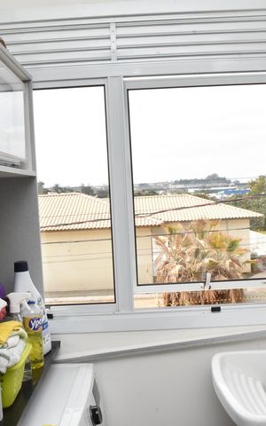 Apartamento à venda com 57m², 2 quartos e 1 vaga Apartamento à venda com 57m², 2 quartos e 1 vagaarea de serviço - janela vista
