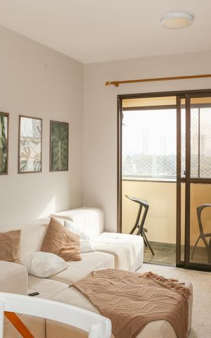 Apartamento à venda com 78m², 3 quartos e 1 vaga Apartamento à venda com 78m², 3 quartos e 1 vagaSala