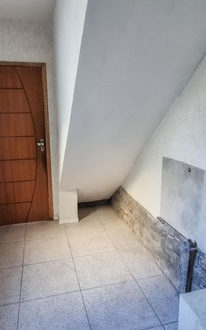 Casa à venda com 175m², 3 quartos e 2 vagas Casa à venda com 175m², 3 quartos e 2 vagasÁrea de Serviço
