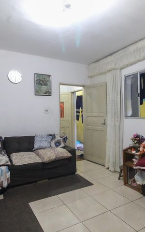 Casa para alugar com 150m², 2 quartos e sem vaga Casa para alugar com 150m², 2 quartos e sem vagaSala