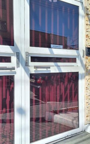 Apartamento à venda com 31m², 2 quartos e sem vaga Apartamento à venda com 31m², 2 quartos e sem vagaFachada