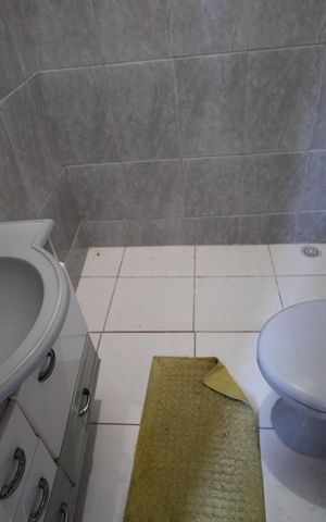 Casa à venda com 483m², 7 quartos e 3 vagasBanheiro 2