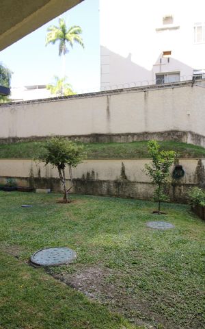 Apartamento à venda com 75m², 2 quartos e 1 vagaCondomínio