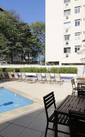 Apartamento à venda com 75m², 2 quartos e 1 vagaÁrea comum - Piscina