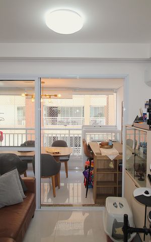 Apartamento à venda com 63m², 2 quartos e 2 vagasSala / Cozinha