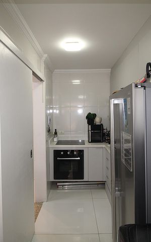 Apartamento à venda com 63m², 2 quartos e 2 vagasSala / Cozinha