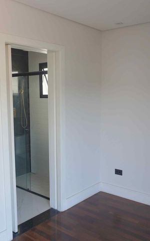 Casa de condomínio para alugar com 277m², 3 quartos e 4 vagas Casa de condomínio para alugar com 277m², 3 quartos e 4 vagasSuite 3