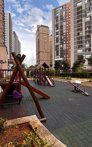 Apartamento para alugar com 75m², 2 quartos e 2 vagas Apartamento para alugar com 75m², 2 quartos e 2 vagasÁrea comum - Playground