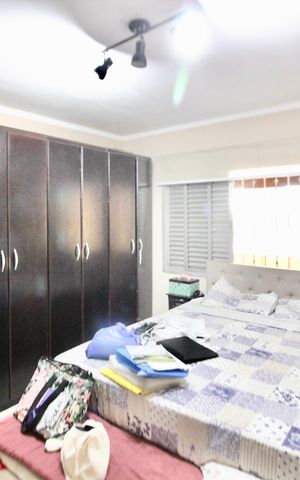 Casa à venda com 275m², 3 quartos e 4 vagas Casa à venda com 275m², 3 quartos e 4 vagasSuíte 1