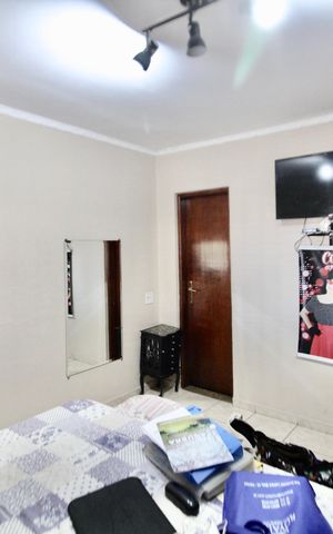 Casa à venda com 275m², 3 quartos e 4 vagas Casa à venda com 275m², 3 quartos e 4 vagasSuíte 1