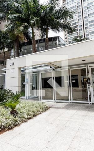 Apartamento à venda com 187m², 3 quartos e 3 vagas Apartamento à venda com 187m², 3 quartos e 3 vagasFachada