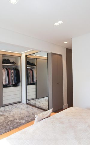 Apartamento à venda com 187m², 3 quartos e 3 vagas Apartamento à venda com 187m², 3 quartos e 3 vagasSuíte 1