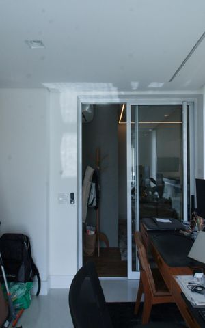 Apartamento à venda com 187m², 3 quartos e 3 vagas Apartamento à venda com 187m², 3 quartos e 3 vagasEscritório