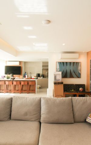 Apartamento à venda com 187m², 3 quartos e 3 vagas Apartamento à venda com 187m², 3 quartos e 3 vagasSala