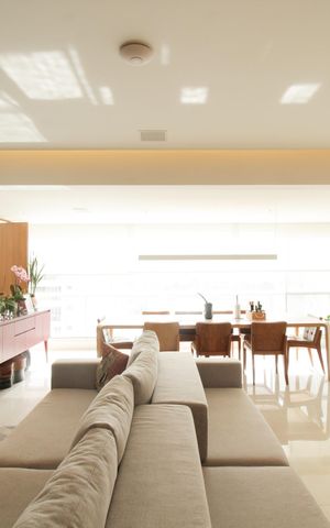 Apartamento à venda com 187m², 3 quartos e 3 vagas Apartamento à venda com 187m², 3 quartos e 3 vagasSala
