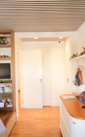 Apartamento à venda com 187m², 3 quartos e 3 vagas Apartamento à venda com 187m², 3 quartos e 3 vagasSuíte 3