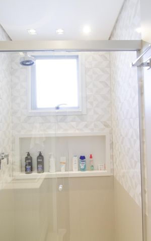 Apartamento à venda com 187m², 3 quartos e 3 vagas Apartamento à venda com 187m², 3 quartos e 3 vagasBanheiro da Suíte 2