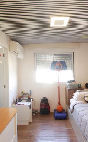 Apartamento à venda com 187m², 3 quartos e 3 vagas Apartamento à venda com 187m², 3 quartos e 3 vagasSuíte 3