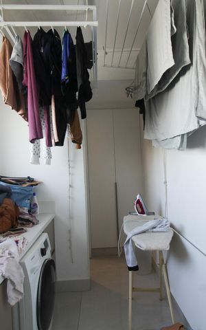 Apartamento à venda com 187m², 3 quartos e 3 vagas Apartamento à venda com 187m², 3 quartos e 3 vagasÁrea de Serviço