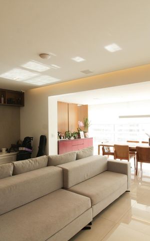 Apartamento à venda com 187m², 3 quartos e 3 vagas Apartamento à venda com 187m², 3 quartos e 3 vagasSala