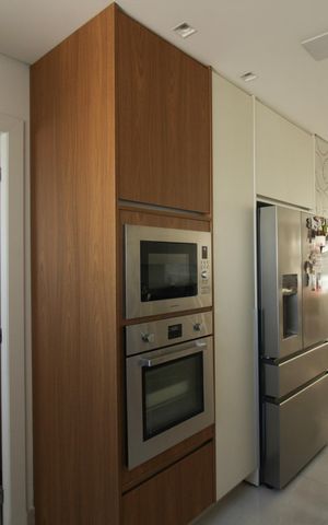 Apartamento à venda com 187m², 3 quartos e 3 vagas Apartamento à venda com 187m², 3 quartos e 3 vagasCozinha