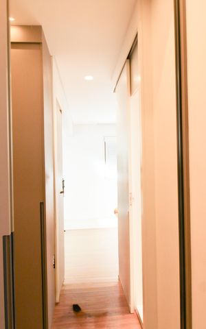 Apartamento à venda com 187m², 3 quartos e 3 vagas Apartamento à venda com 187m², 3 quartos e 3 vagasCloset